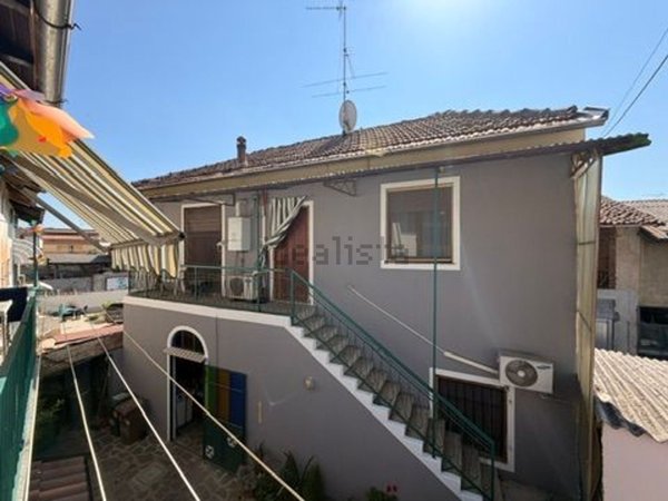 casa indipendente in vendita a Gambolò