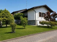 casa indipendente in vendita a Gambolò