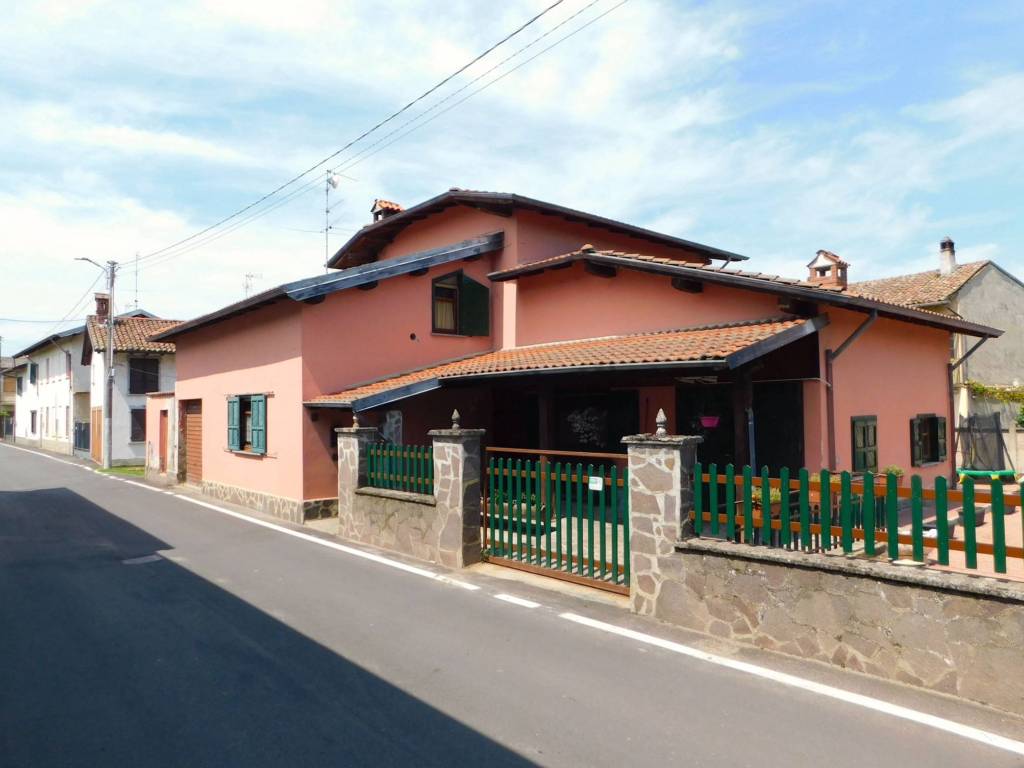 casa indipendente in vendita a Garlasco