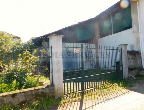 casa indipendente in vendita a Garlasco