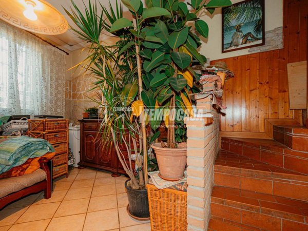 casa indipendente in vendita a Garlasco