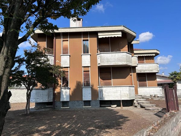 casa indipendente in vendita a Garlasco