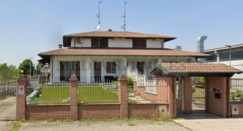 casa indipendente in vendita a Garlasco