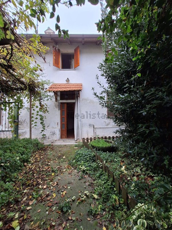 casa indipendente in vendita a Garlasco