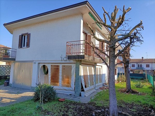 casa indipendente in vendita a Garlasco