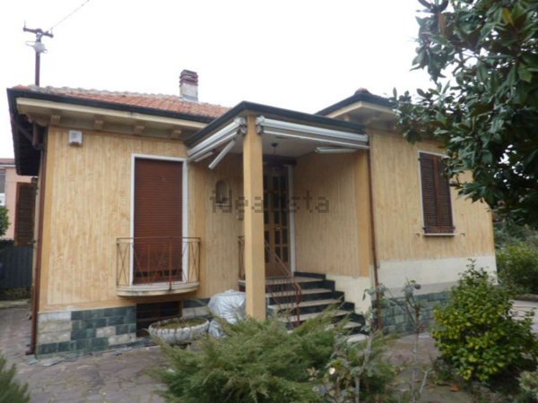 casa indipendente in vendita a Garlasco