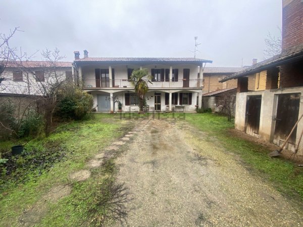 casa indipendente in vendita a Garlasco