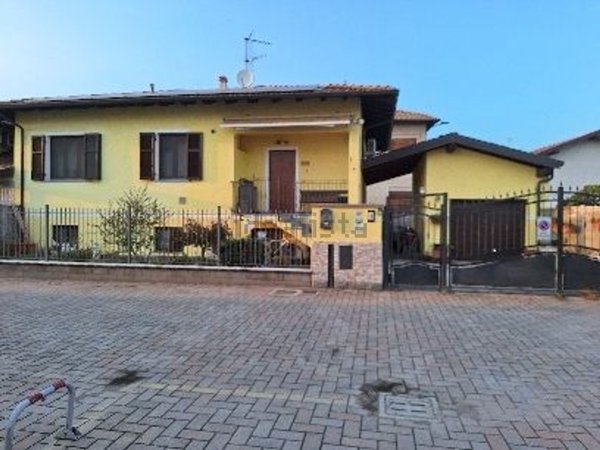 casa indipendente in vendita a Garlasco