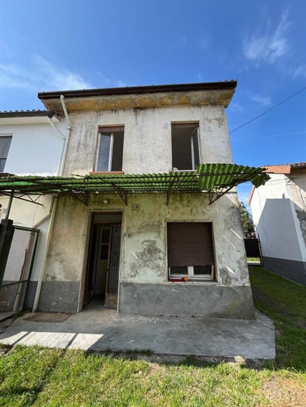 appartamento in vendita a Garlasco in zona San Biagio