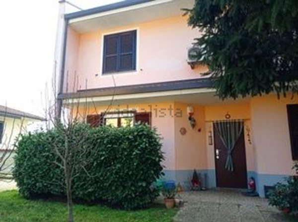 casa indipendente in vendita a Garlasco