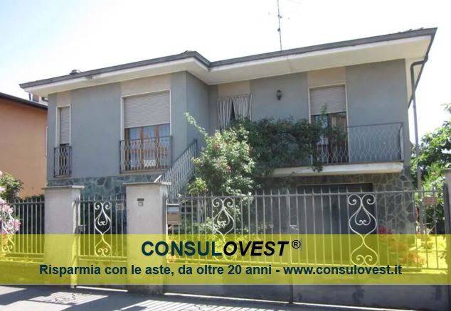casa indipendente in vendita a Garlasco