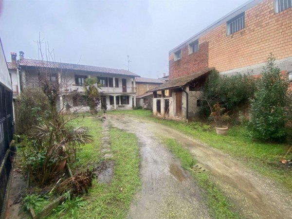 casa indipendente in vendita a Garlasco