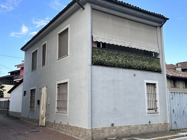 casa indipendente in vendita a Garlasco