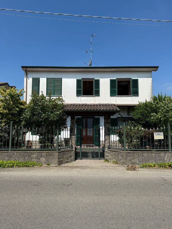 casa indipendente in vendita a Garlasco