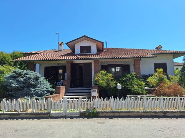 casa indipendente in vendita a Garlasco
