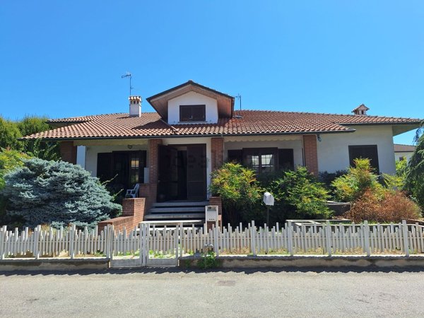 casa indipendente in vendita a Garlasco