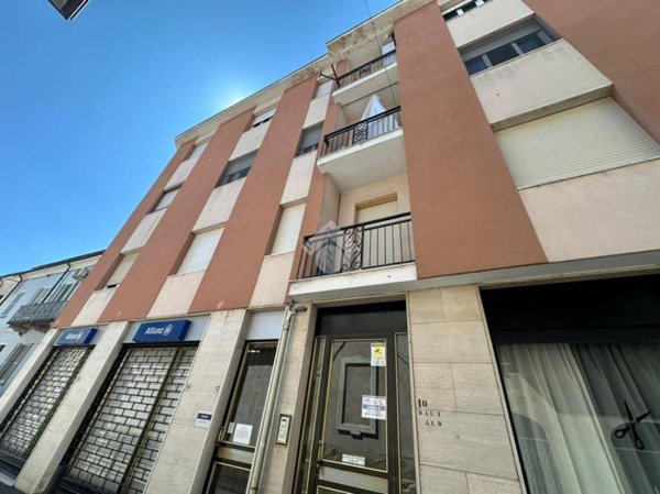 appartamento in vendita a Garlasco in zona Bozzola