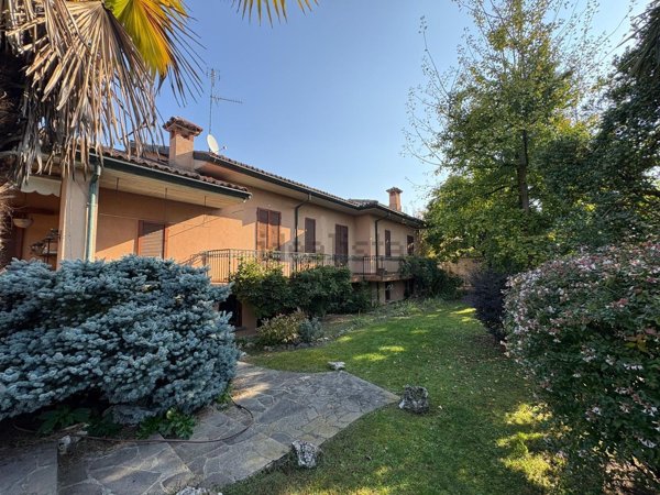casa indipendente in vendita a Garlasco