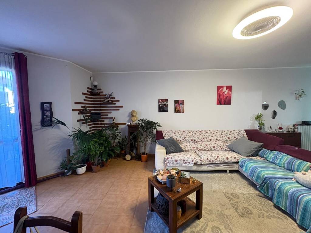 casa indipendente in vendita a Garlasco