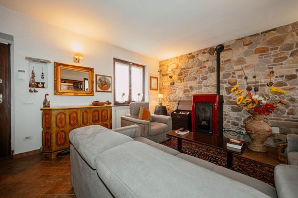 casa indipendente in vendita a Garlasco