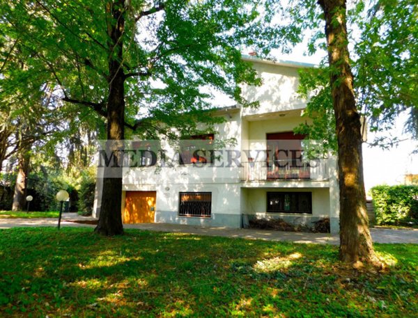 casa indipendente in vendita a Garlasco