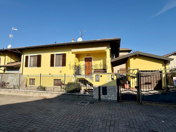 casa indipendente in vendita a Garlasco