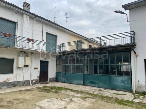 casa indipendente in vendita a Garlasco