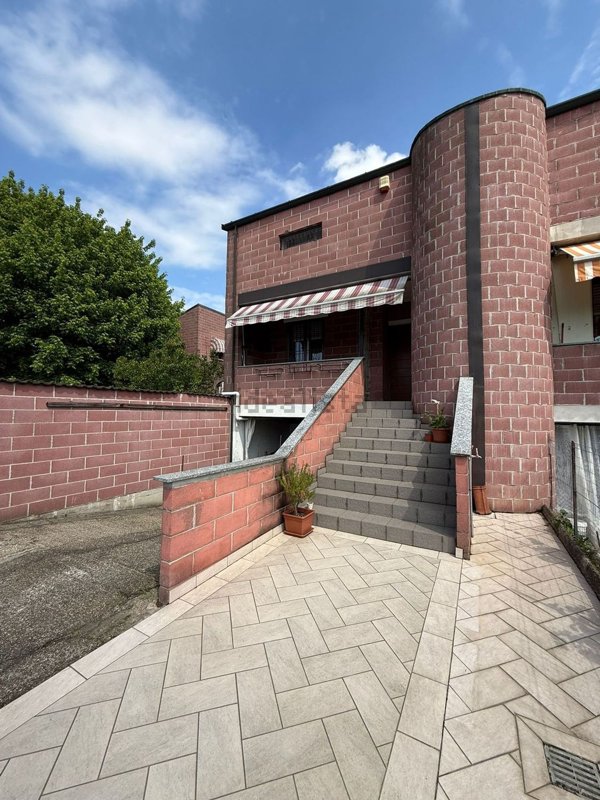 casa indipendente in vendita a Garlasco