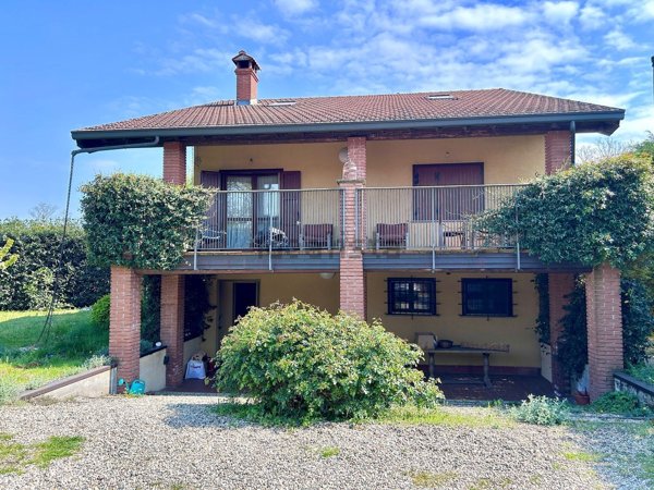 casa indipendente in vendita a Garlasco in zona Bozzola