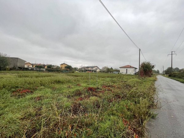 terreno agricolo in vendita a Garlasco in zona San Biagio