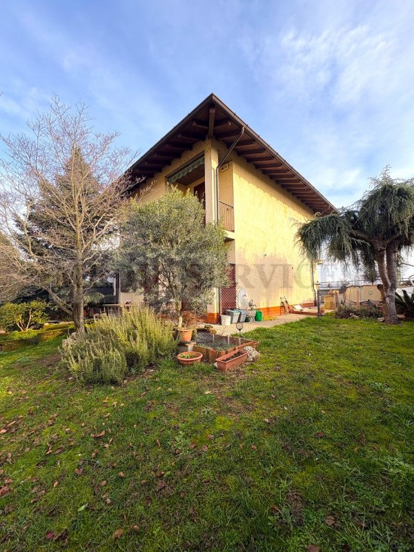 casa indipendente in vendita a Garlasco