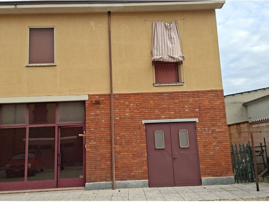 casa indipendente in vendita a Garlasco