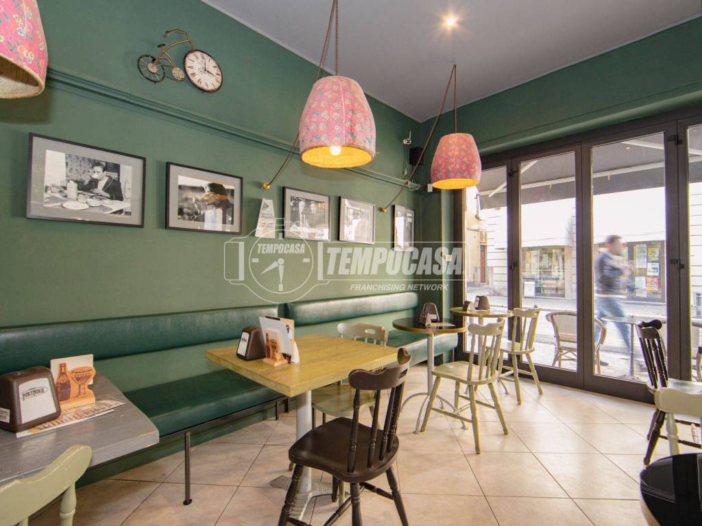 negozio in vendita a Garlasco