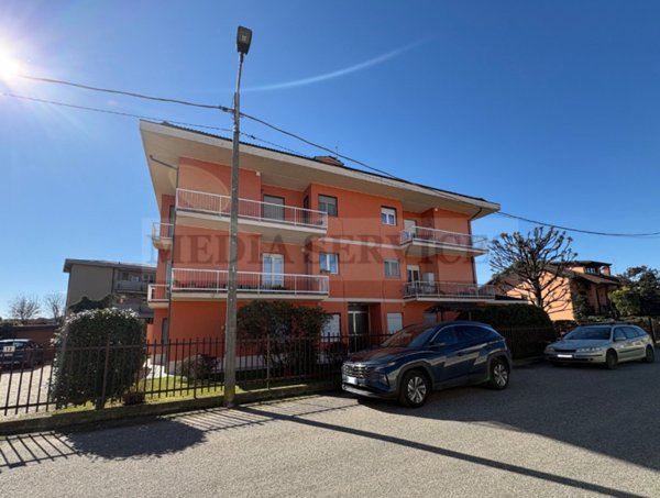 appartamento in vendita a Garlasco in zona Bozzola