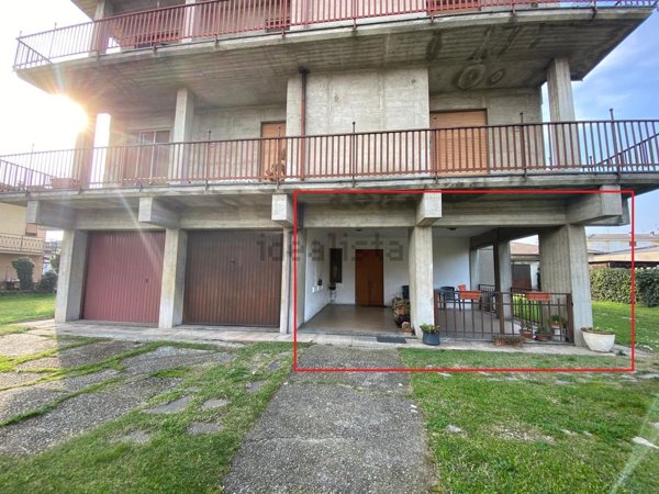 appartamento in vendita a Garlasco in zona Bozzola