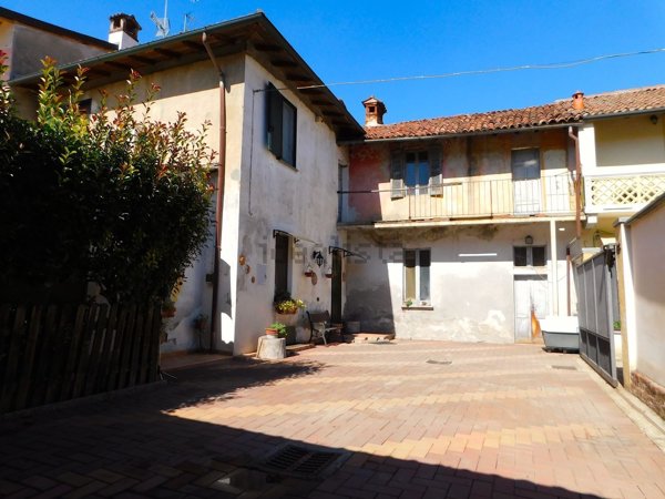 casa indipendente in vendita a Garlasco