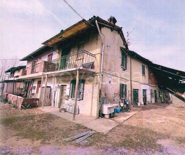 casale in vendita a Garlasco