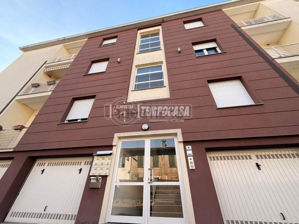 appartamento in vendita a Garlasco in zona Bozzola