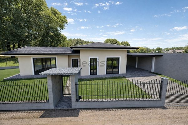 pentavano in vendita a Garlasco