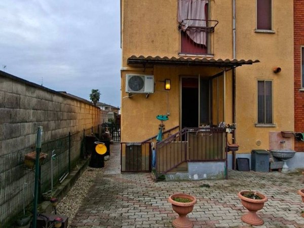 casa indipendente in vendita a Garlasco