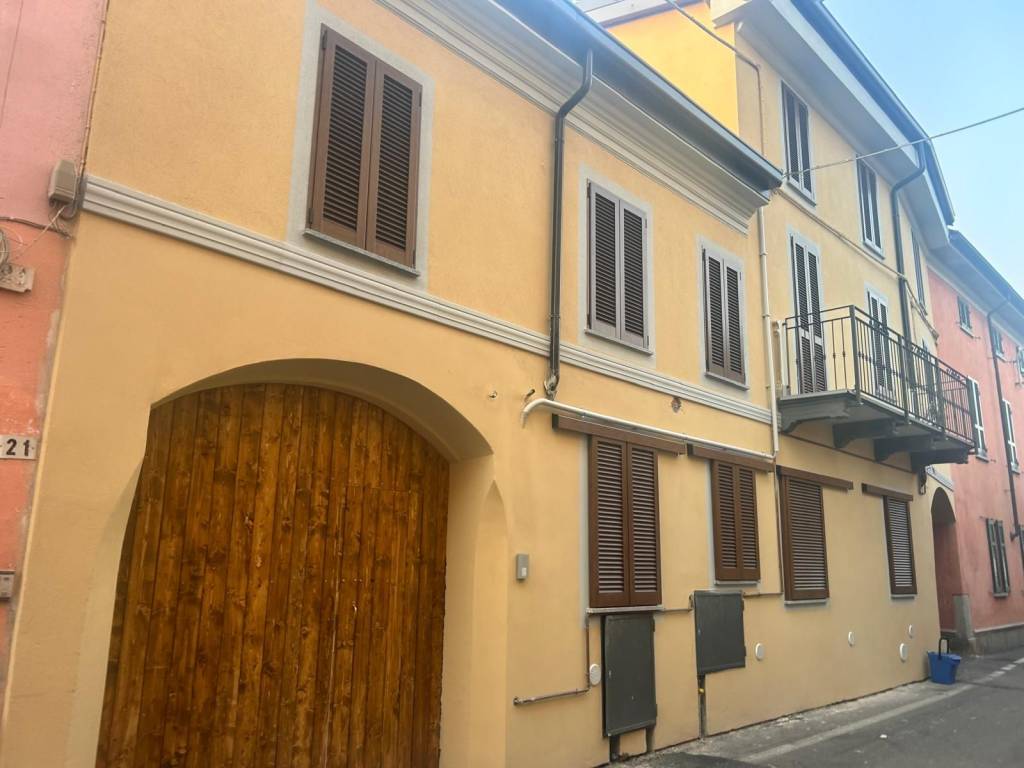 appartamento in vendita a Garlasco in zona Bozzola