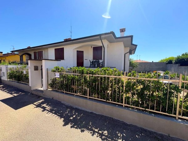 casa indipendente in vendita a Garlasco