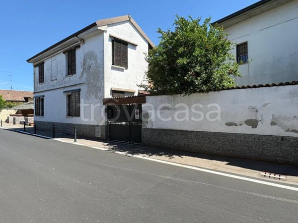 casa indipendente in vendita a Garlasco in zona Bozzola