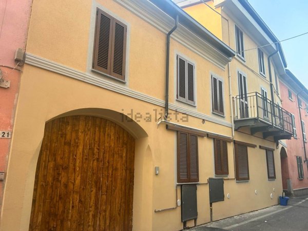 appartamento in vendita a Garlasco in zona Bozzola
