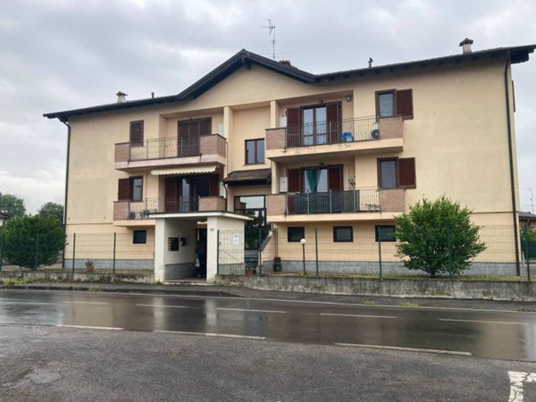 appartamento in vendita a Garlasco in zona Bozzola