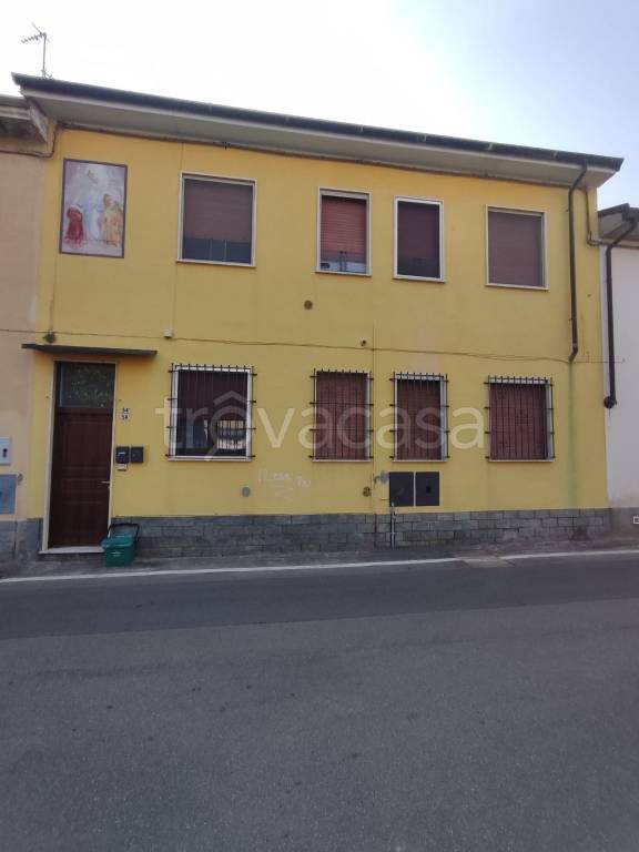 casa indipendente in vendita a Garlasco in zona Bozzola
