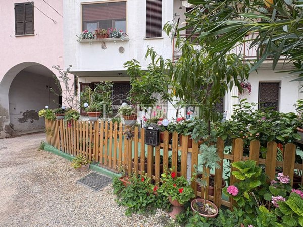 appartamento in vendita a Garlasco in zona Bozzola