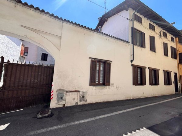 casa indipendente in vendita a Garlasco in zona Bozzola