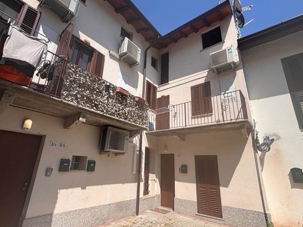 casa indipendente in vendita a Garlasco in zona Bozzola