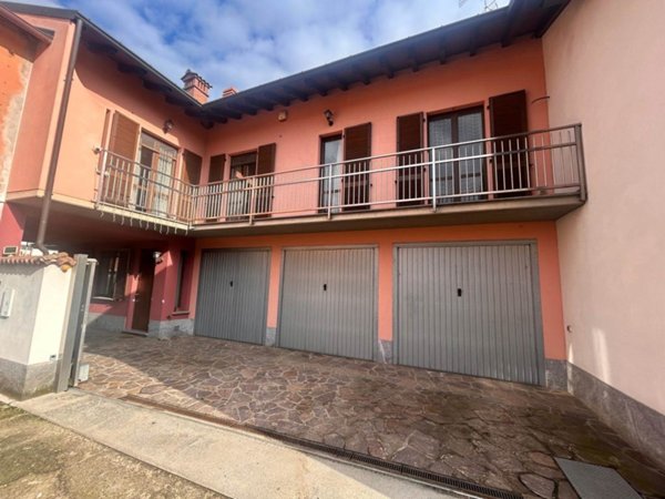 appartamento in vendita a Garlasco in zona Bozzola
